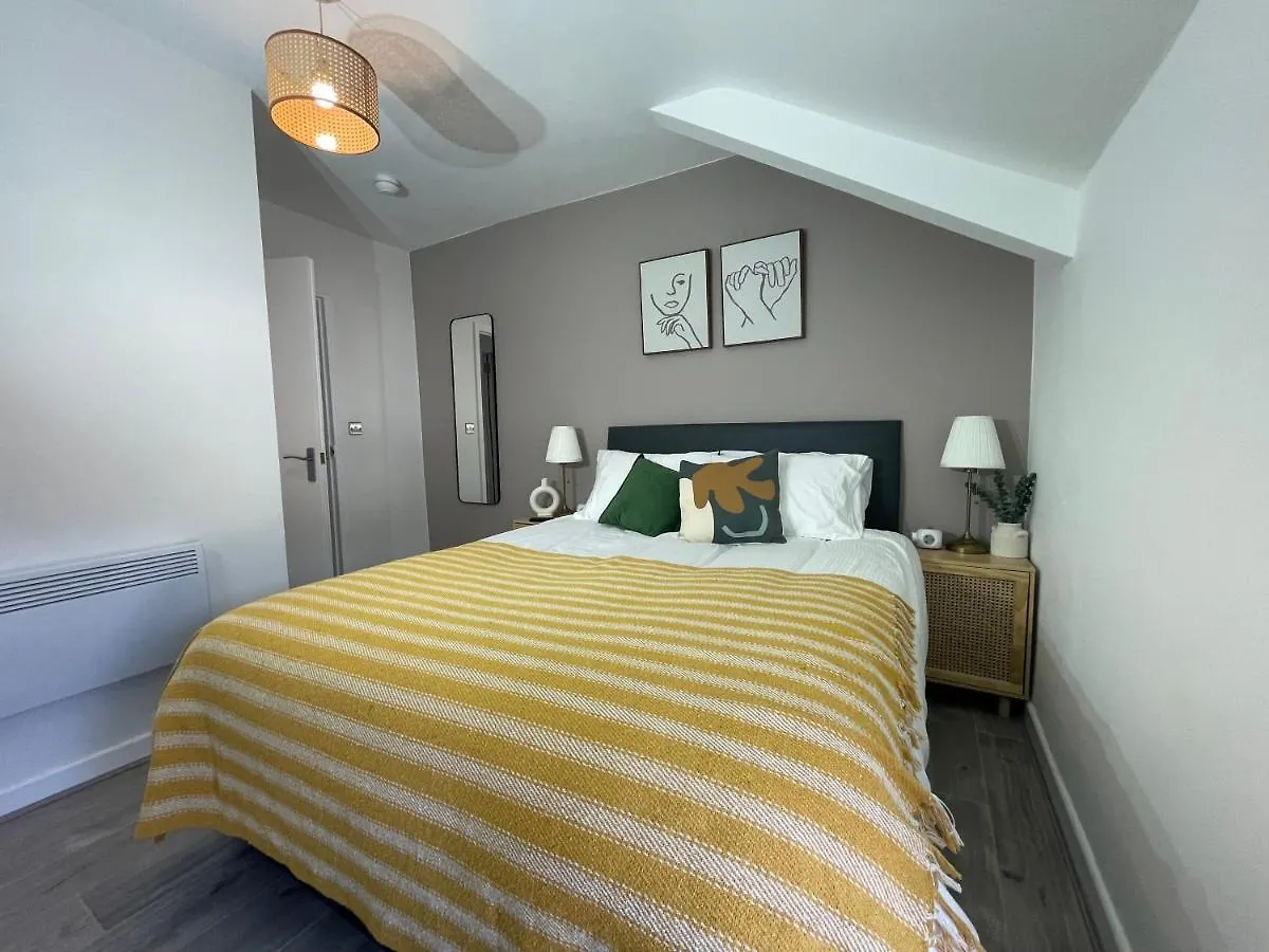 Cardiff Stadium Free-Parking King-Sizebed Fastwifi Apartment