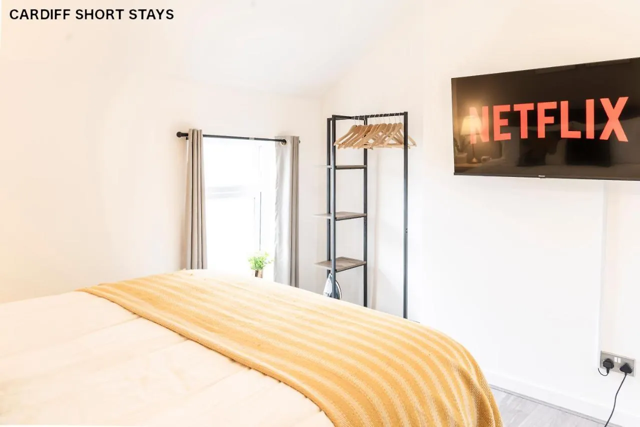 Cardiff Stadium Free-Parking King-Sizebed Fastwifi United Kingdom