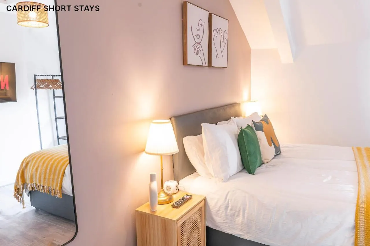 Cardiff Stadium Free-Parking King-Sizebed Fastwifi Apartment